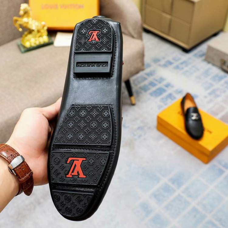Picture of Louis Vuitton Shoes _SKULVsz38-45mnf031311982